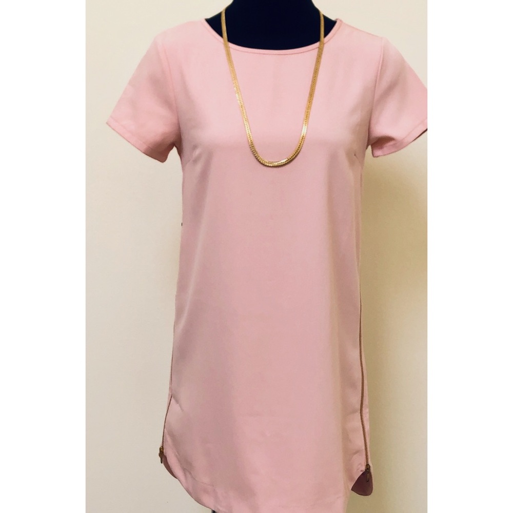 Lulu’s MOD pink minidress w side zippers SOLD - Picture 5 of 8